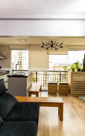 Apartamento à venda com 75m², 2 quartos e 1 vaga Apartamento à venda com 75m², 2 quartos e 1 vagaSala