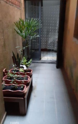 Casa à venda com 200m², 3 quartos e 2 vagas Casa à venda com 200m², 3 quartos e 2 vagasÁrea de Serviço