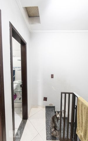 Casa à venda com 75m², 2 quartos e 2 vagas Casa à venda com 75m², 2 quartos e 2 vagasCorredor
