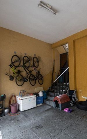 Casa à venda com 75m², 2 quartos e 2 vagas Casa à venda com 75m², 2 quartos e 2 vagasGaragem