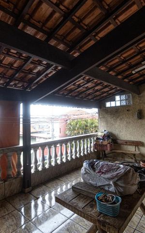 Casa à venda com 75m², 2 quartos e 2 vagas Casa à venda com 75m², 2 quartos e 2 vagasVaranda Quarto 2