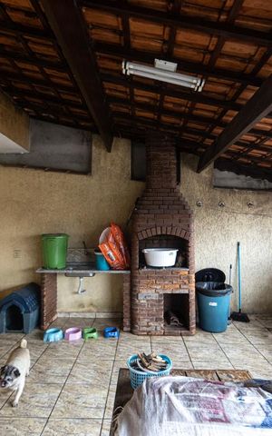Casa à venda com 75m², 2 quartos e 2 vagas Casa à venda com 75m², 2 quartos e 2 vagasVaranda Quarto 2