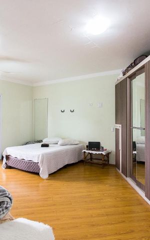 Casa para alugar com 750m², 4 quartos e 8 vagasSuíte 4