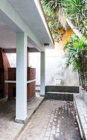 Casa para alugar com 750m², 4 quartos e 8 vagasChurrasqueira