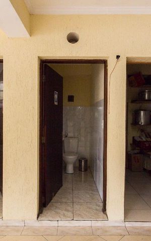 Casa para alugar com 750m², 4 quartos e 8 vagasBanheiros da Garagem