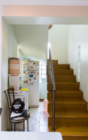 Casa para alugar com 750m², 4 quartos e 8 vagasCozinha