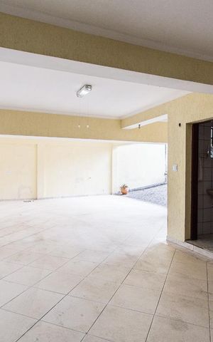 Casa para alugar com 750m², 4 quartos e 8 vagasGaragem