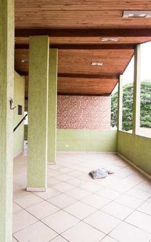 Casa para alugar com 750m², 4 quartos e 8 vagasTerraço