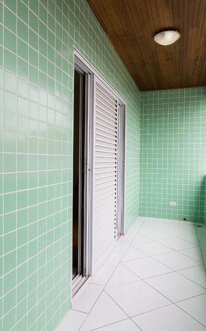 Casa para alugar com 750m², 4 quartos e 8 vagasVaranda de Suíte 4