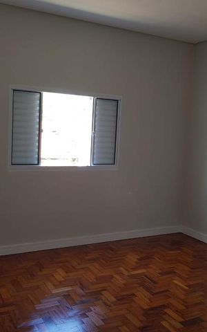 Casa à venda com 125m², 2 quartos e 2 vagas Casa à venda com 125m², 2 quartos e 2 vagasQuarto 02