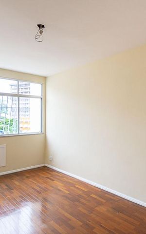 Apartamento para alugar com 70m², 2 quartos e 1 vaga Apartamento para alugar com 70m², 2 quartos e 1 vagaSala