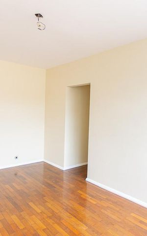 Apartamento para alugar com 70m², 2 quartos e 1 vaga Apartamento para alugar com 70m², 2 quartos e 1 vagaSala