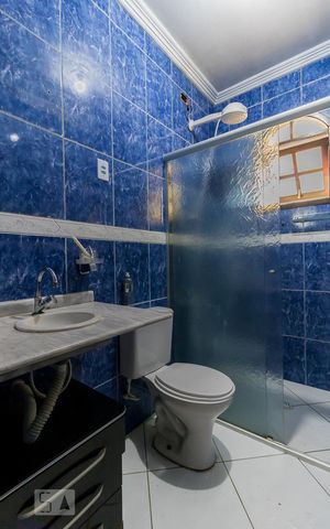 Casa para alugar com 100m², 2 quartos e sem vaga Casa para alugar com 100m², 2 quartos e sem vagaBanheiro da Suíte