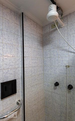 Apartamento à venda com 72m², 2 quartos e 1 vaga Apartamento à venda com 72m², 2 quartos e 1 vagaBanheiro da Suíte