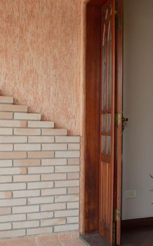 Casa à venda com 225m², 3 quartos e 3 vagas Casa à venda com 225m², 3 quartos e 3 vagasVaranda da sala