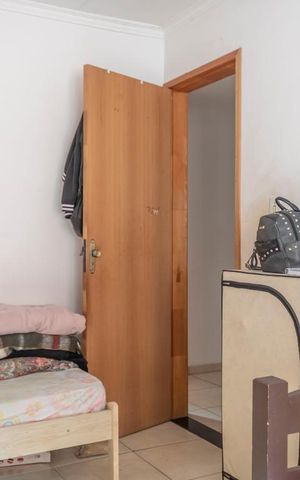Casa à venda com 140m², 5 quartos e 4 vagasQuarto 2