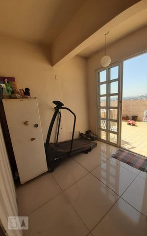 Apartamento à venda com 132m², 2 quartos e 2 vagas Apartamento à venda com 132m², 2 quartos e 2 vagasCobertura