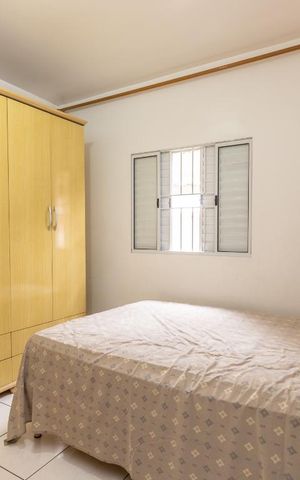 Casa para alugar com 240m², 3 quartos e 3 vagas Casa para alugar com 240m², 3 quartos e 3 vagasQuarto 2