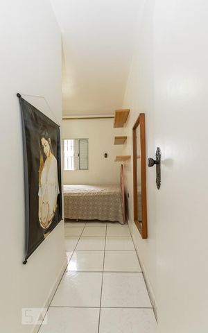 Casa para alugar com 240m², 3 quartos e 3 vagas Casa para alugar com 240m², 3 quartos e 3 vagasQuarto 2