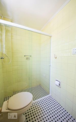 Apartamento para alugar com 45m², 1 quarto e sem vagaBanheiro 