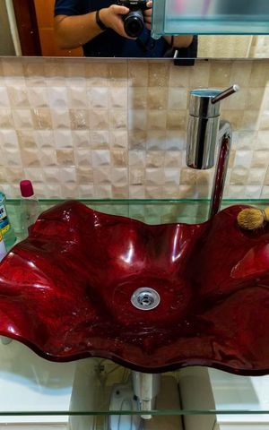 Casa de condomínio à venda com 280m², 4 quartos e 2 vagas Casa de condomínio à venda com 280m², 4 quartos e 2 vagasBanheiro da Suíte