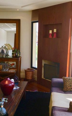 Apartamento à venda com 165m², 3 quartos e 4 vagas Apartamento à venda com 165m², 3 quartos e 4 vagassala