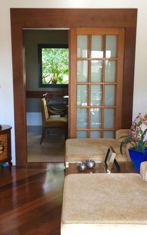 Apartamento à venda com 165m², 3 quartos e 4 vagas Apartamento à venda com 165m², 3 quartos e 4 vagassala