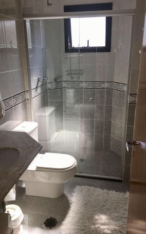 Apartamento à venda com 165m², 3 quartos e 4 vagas Apartamento à venda com 165m², 3 quartos e 4 vagassuite 3