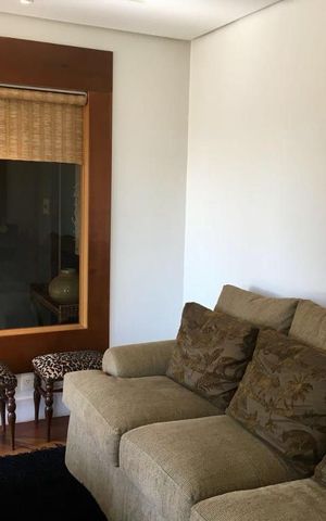 Apartamento à venda com 165m², 3 quartos e 4 vagas Apartamento à venda com 165m², 3 quartos e 4 vagassala
