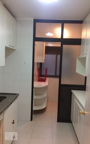 Apartamento à venda com 70m², 2 quartos e 1 vaga Apartamento à venda com 70m², 2 quartos e 1 vagacozinha