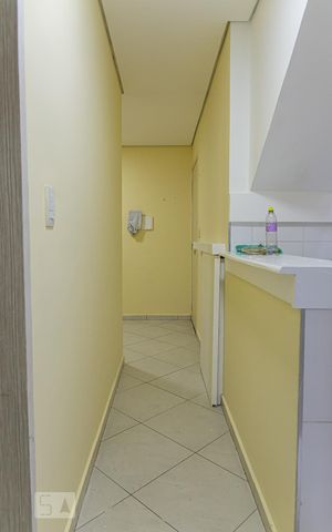 Apartamento para alugar com 25m², 1 quarto e sem vagaCorredor