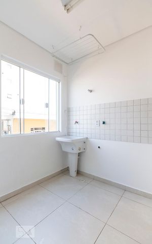 Studio para alugar com 28m², 1 quarto e sem vagaÁrea de Serviço