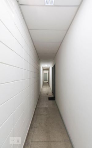 Studio para alugar com 28m², 1 quarto e sem vagacorredor externo