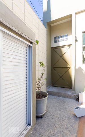 Studio para alugar com 28m², 1 quarto e sem vagaEntrada