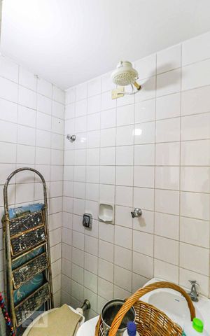 Apartamento para alugar com 66m², 2 quartos e 1 vagaBanheiro de Serviço