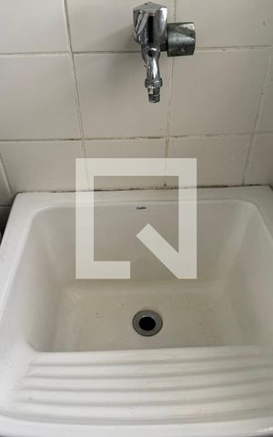 Apartamento à venda com 63m², 2 quartos e 1 vaga Apartamento à venda com 63m², 2 quartos e 1 vagaCozinha e Área de Serviço