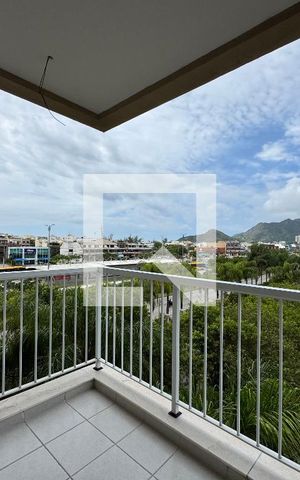 Apartamento à venda com 63m², 2 quartos e 1 vaga Apartamento à venda com 63m², 2 quartos e 1 vagaVaranda