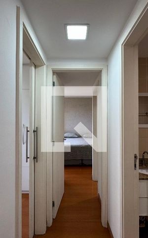 Apartamento à venda com 63m², 2 quartos e 1 vaga Apartamento à venda com 63m², 2 quartos e 1 vagaCorredor