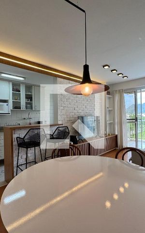 Apartamento à venda com 63m², 2 quartos e 1 vaga Apartamento à venda com 63m², 2 quartos e 1 vagaSala