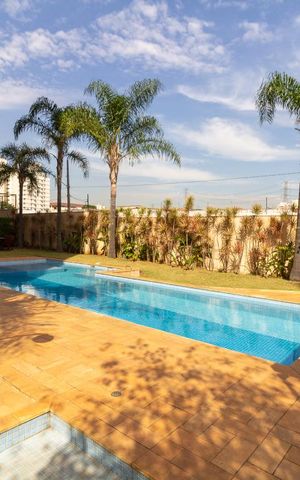 Apartamento à venda com 69m², 3 quartos e 1 vaga Apartamento à venda com 69m², 3 quartos e 1 vagaPiscina