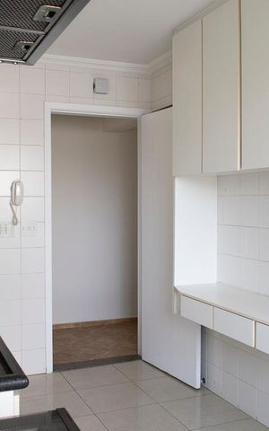 Apartamento para alugar com 77m², 3 quartos e 1 vaga Apartamento para alugar com 77m², 3 quartos e 1 vagaCOZINHA