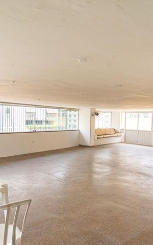 Apartamento à venda com 123m², 2 quartos e 1 vaga Apartamento à venda com 123m², 2 quartos e 1 vagaÁrea comum - Salão de festas