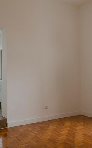 Studio para alugar com 40m², 1 quarto e sem vaga Studio para alugar com 40m², 1 quarto e sem vagaSala