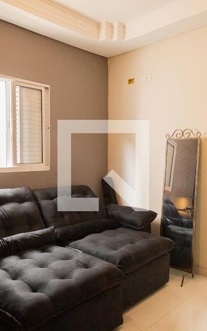 Casa à venda com 220m², 3 quartos e 4 vagas Casa à venda com 220m², 3 quartos e 4 vagasSuíte 1