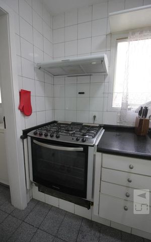 Apartamento para alugar com 170m², 4 quartos e 3 vagasDetalhe da cozinha