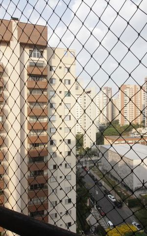 Apartamento para alugar com 170m², 4 quartos e 3 vagasVista da suíte 1