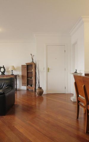 Apartamento para alugar com 170m², 4 quartos e 3 vagasSala