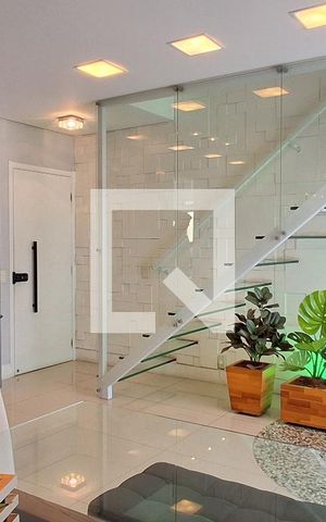 Apartamento para alugar com 168m², 3 quartos e 2 vagas Apartamento para alugar com 168m², 3 quartos e 2 vagasSala