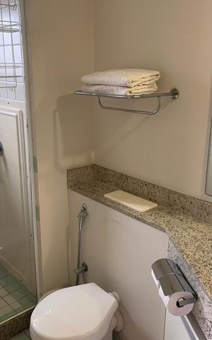 Apartamento à venda com 28m², 1 quarto e 1 vaga Apartamento à venda com 28m², 1 quarto e 1 vagaBanheiro
