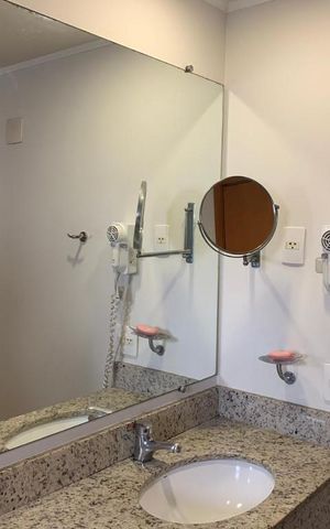 Apartamento à venda com 28m², 1 quarto e 1 vaga Apartamento à venda com 28m², 1 quarto e 1 vagaBanheiro